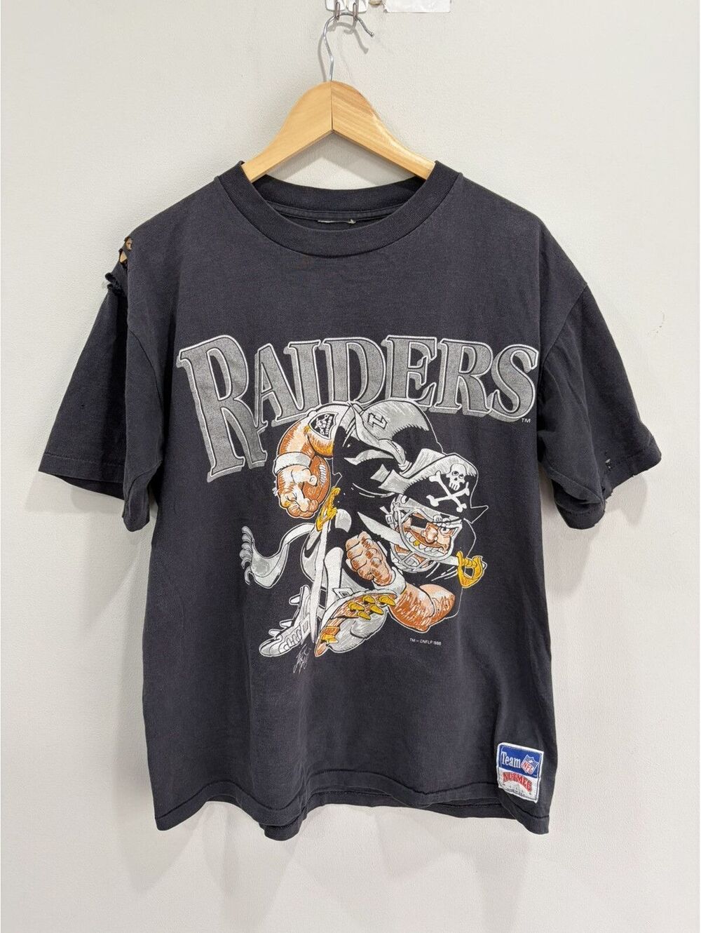 Vintage Raiders Thrashed Tee Shirt Los Angeles oakland